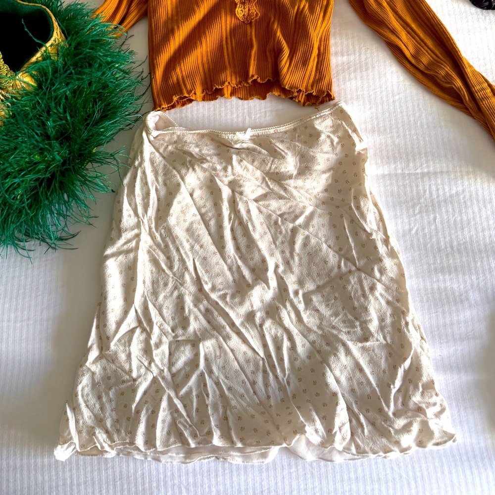 Brandy Melville Cottage Core Skirt